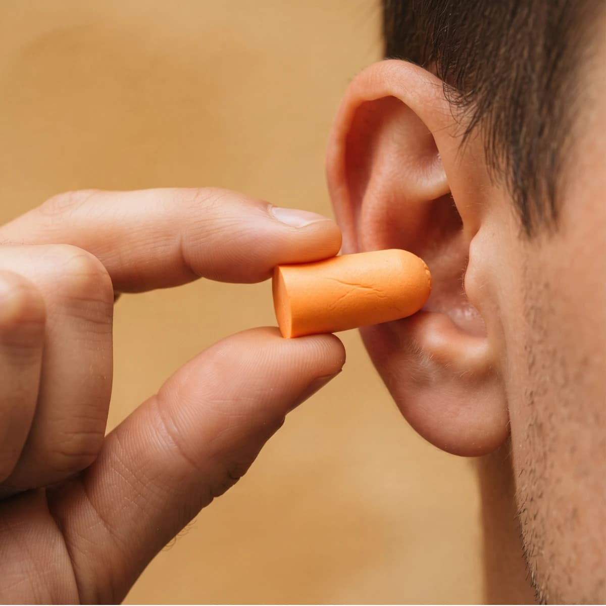 Inserimento corretto di un tappo auricolare